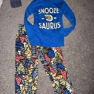 Carter's pajama set for boys